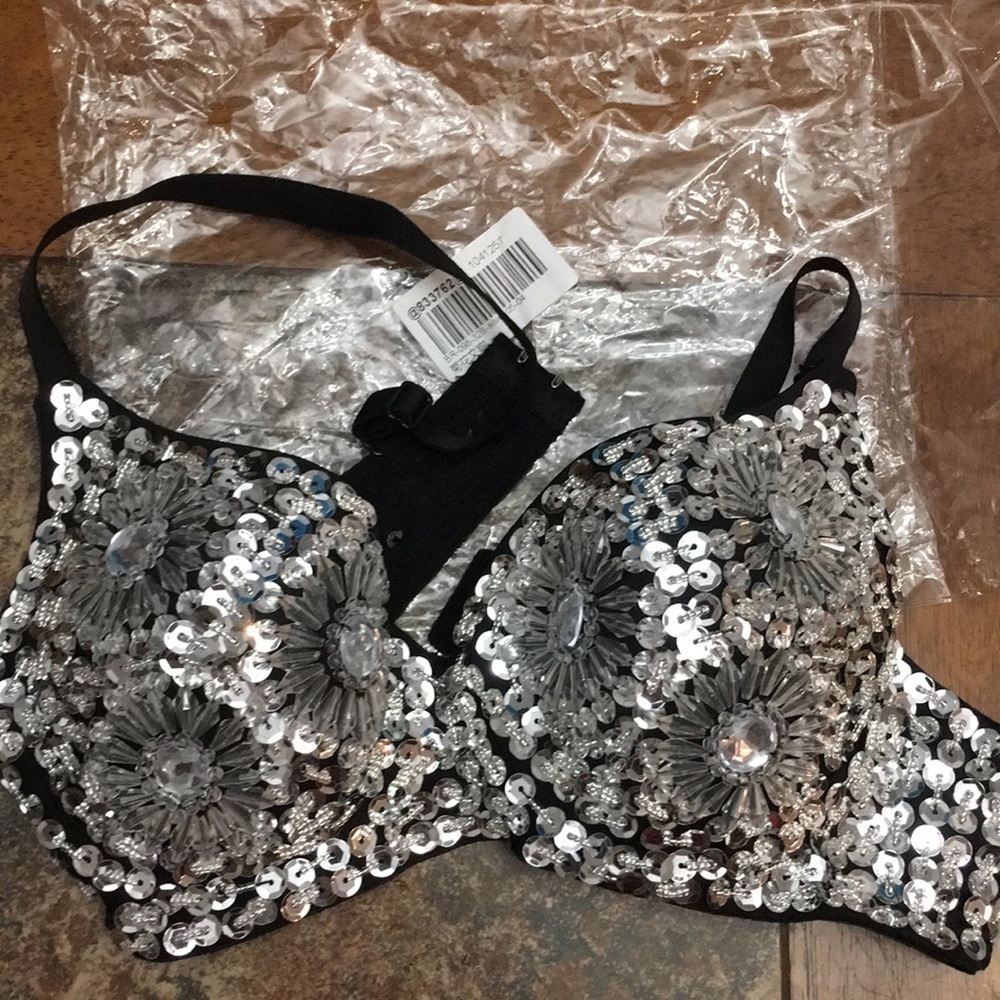 Bra
